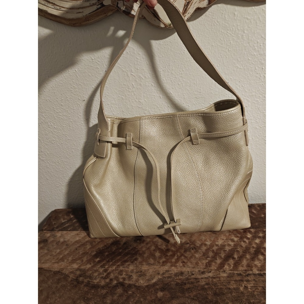 Harold's Metallic Leather Tote Style Shoulder Bag EUC - Picture 2 of 12